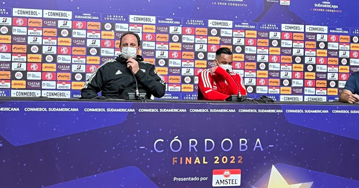 Rogério Ceni: "Ser campeón es algo único, histórico, es para siempre"