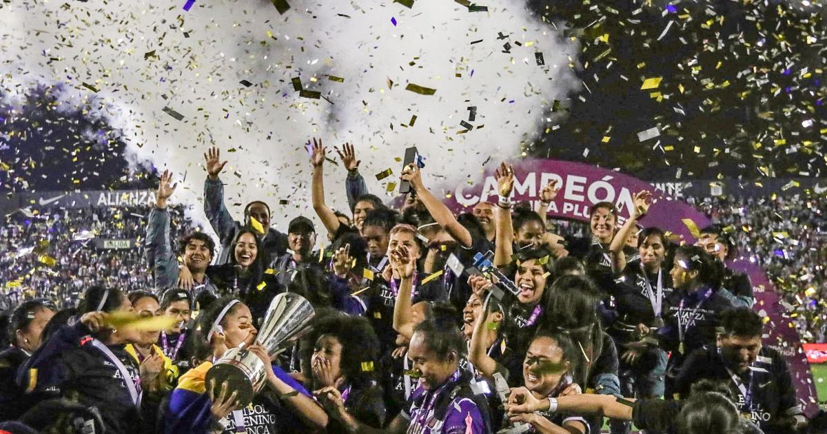 (VIDEO/FOTOS) Alianza Lima Se Proclamó Bicampeón De La Liga Femenina ...