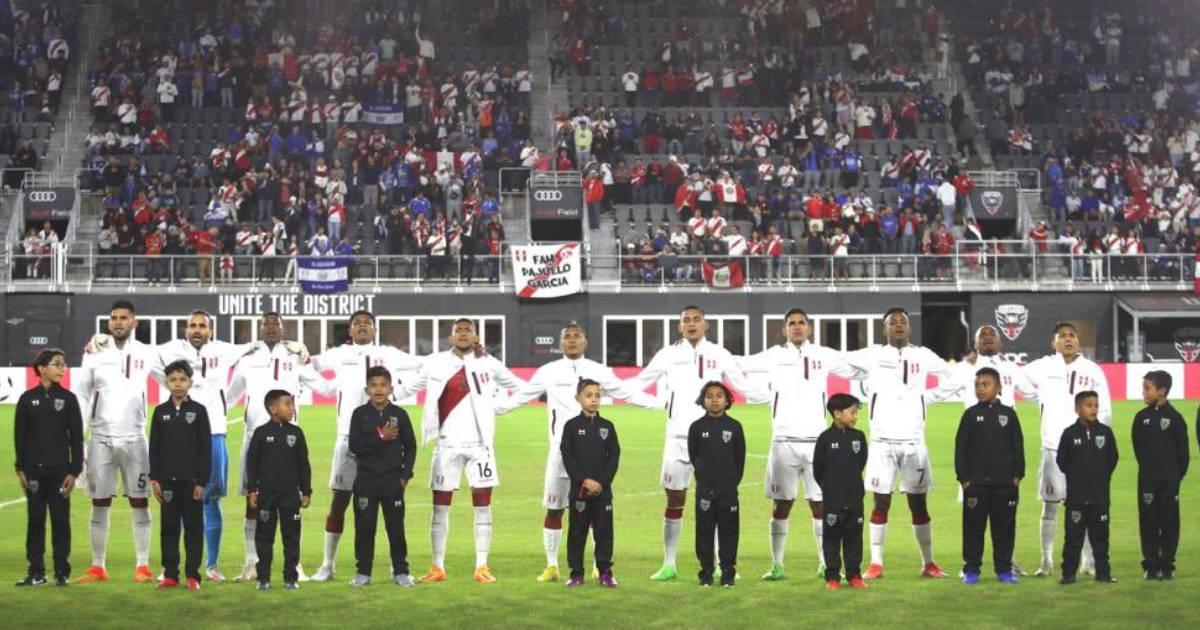 Selección peruana bajó dos puestos en el Ranking FIFA