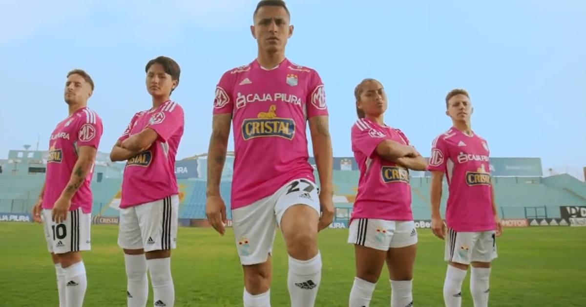 Jugarán de rosado: Sporting Cristal presentó su cuarta camiseta