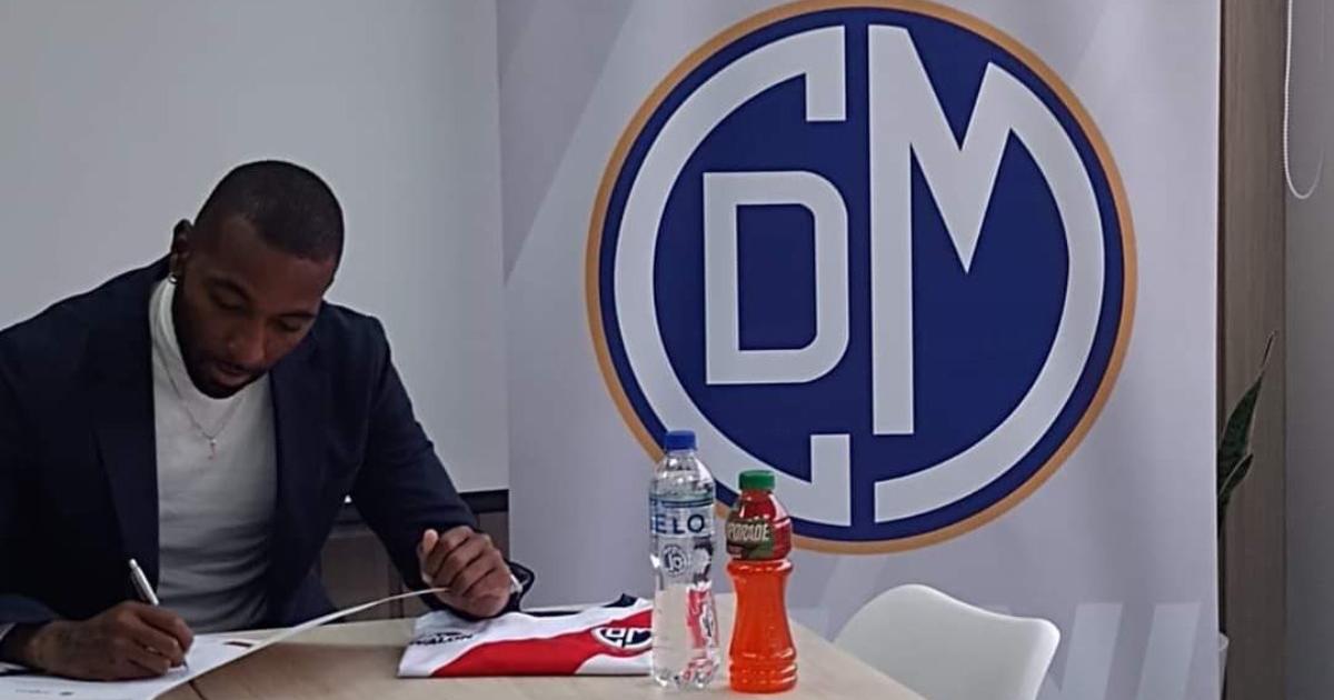 Céspedes reforzará la banda izquierda del 'Muni'
