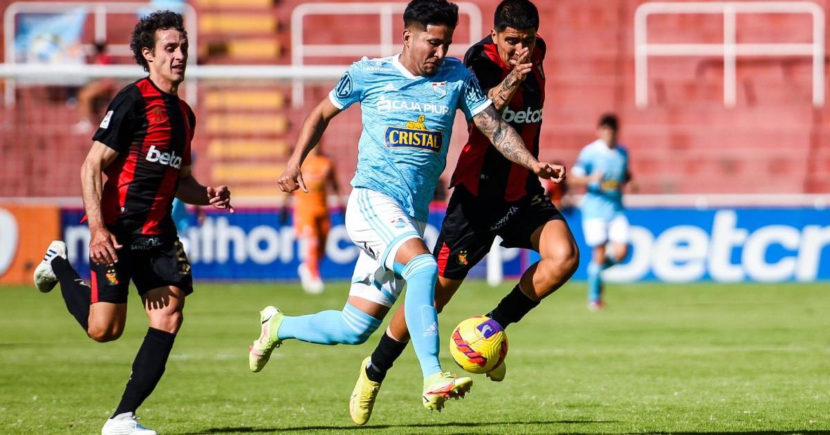 🔴#ENVIVO | FBC Melgar y Cristal están igualando sin goles en Arequipa