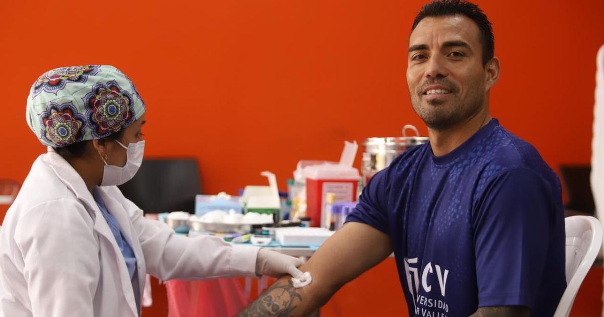 (FOTOS) Arrancó la "era Abreu" en la César Vallejo