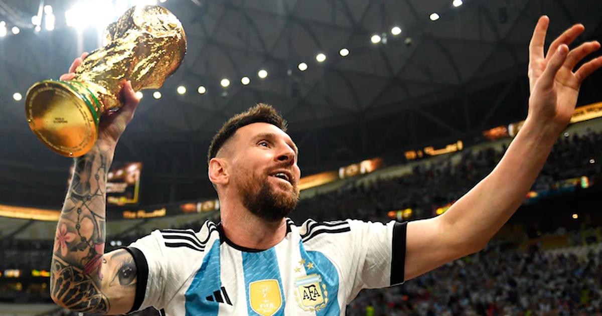 Messi: "Me hubiese gustado que el Diego me entregara la Copa"