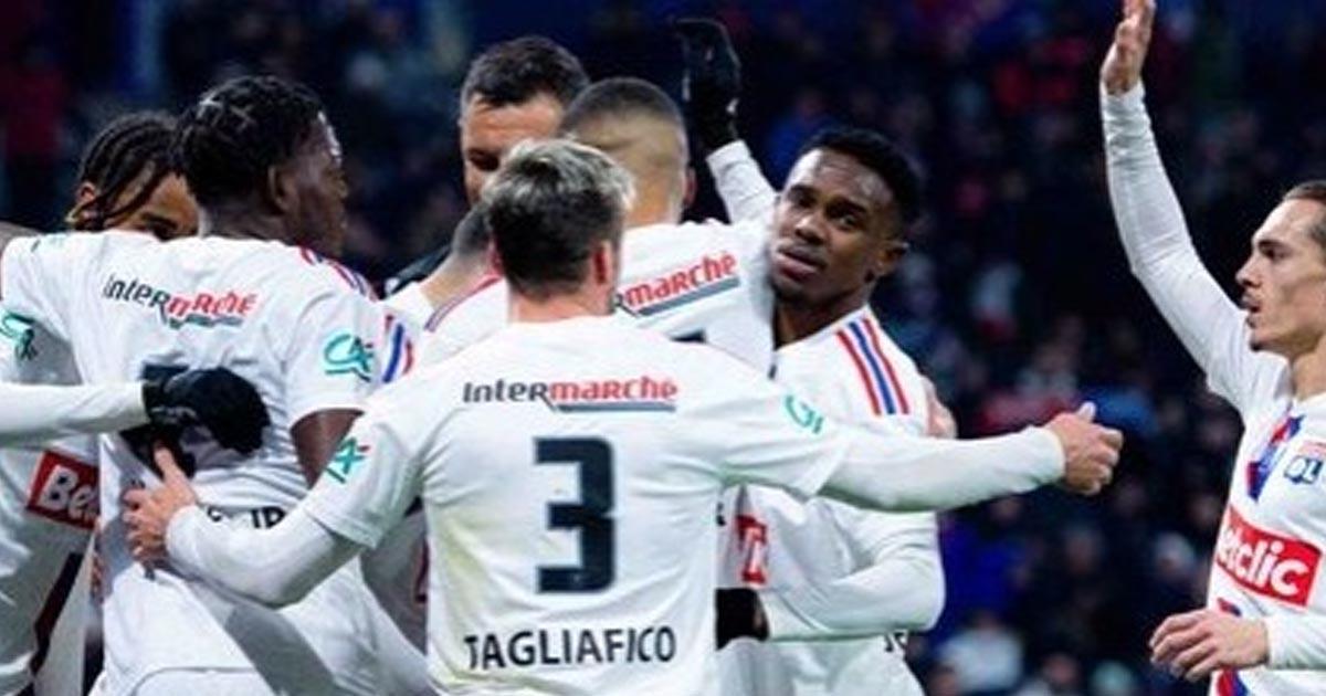 Lyon se metió a semifinales de la Copa Francia