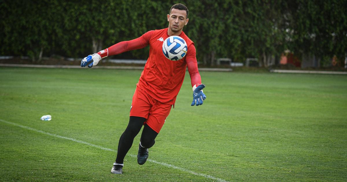 (FOTOS) Nacional de Paraguay entrenó en la VIDENA