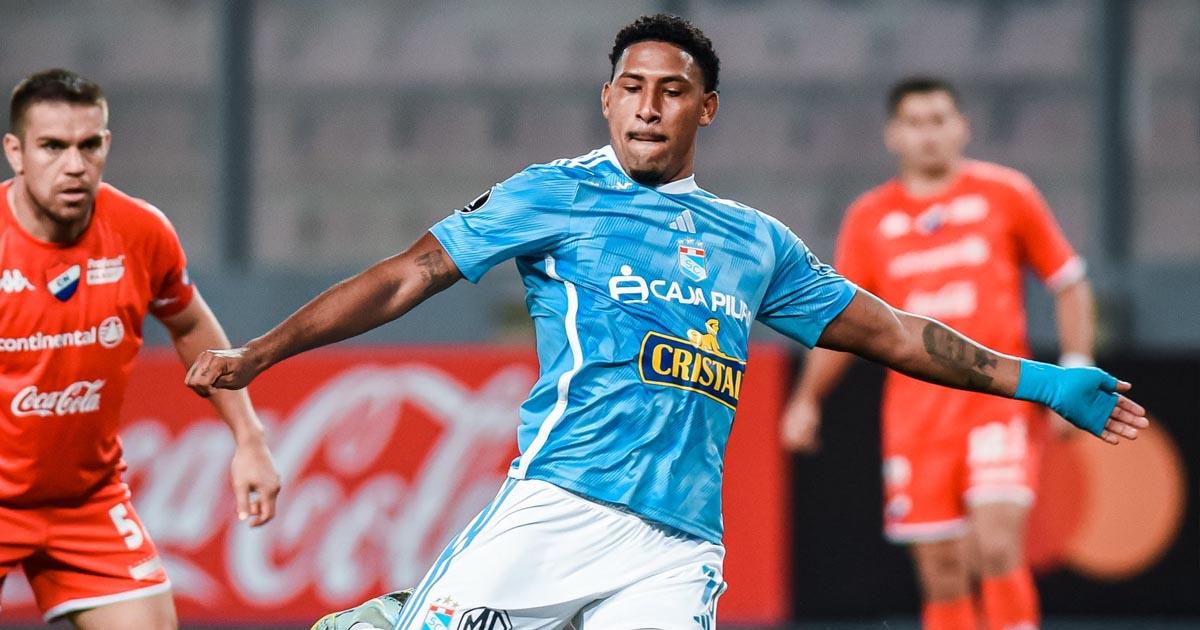 Cristal empata con Nacional por la Copa Libertadores