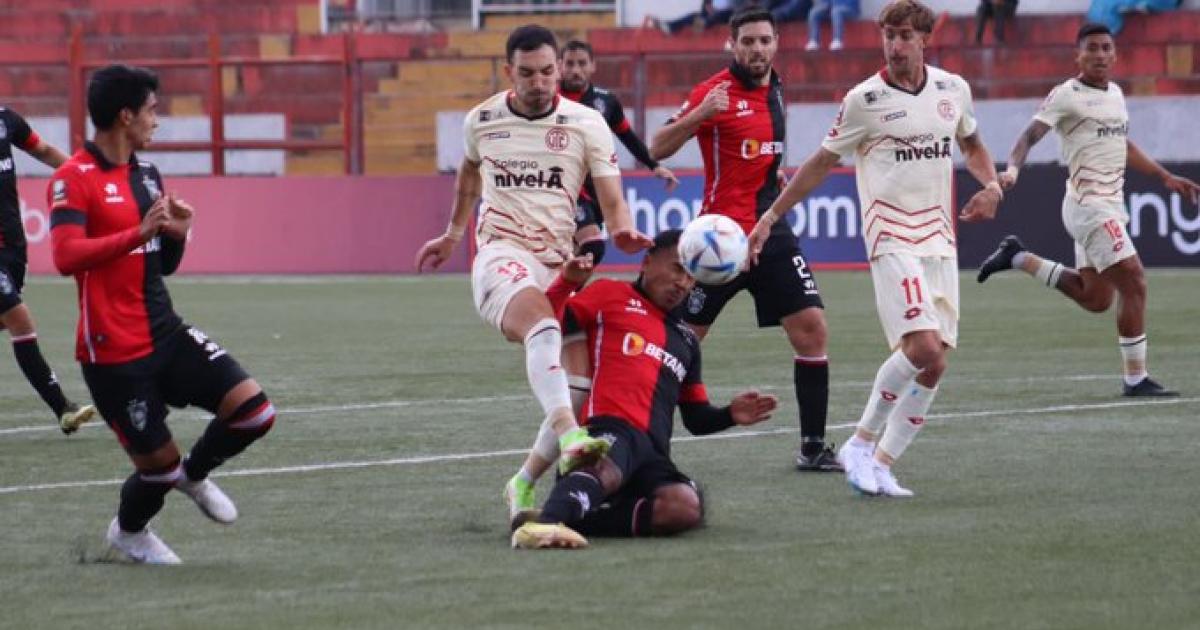 (FOTOS) FBC Melgar rescató en Cajamarca su primer punto en el Apertura
