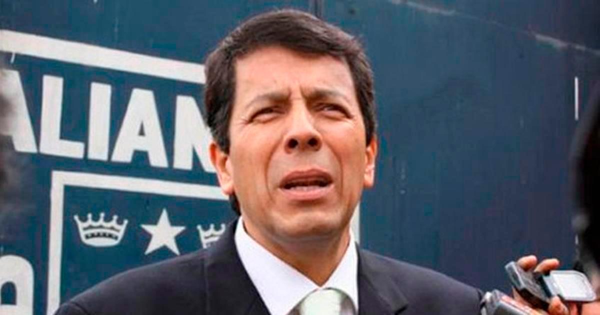 Tito Ordóñez y su asombro tras reunión con director de Competiciones de FPF