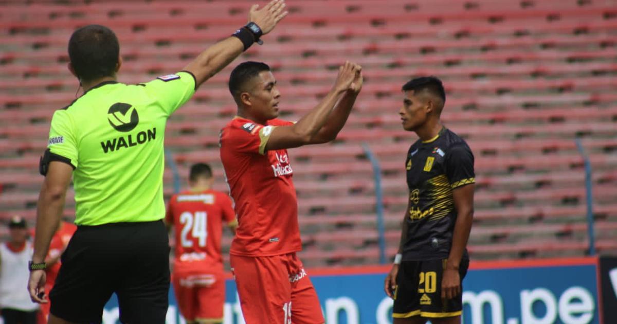 🔴 ENVIVO|  Sport Huancayo goleó a la Academia Cantolao