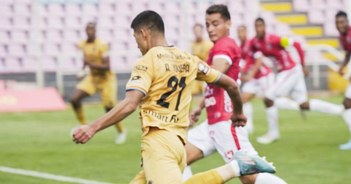 (FOTOS) Cusco FC le dio vuelta a Unión Comercio y ganó por 2-1