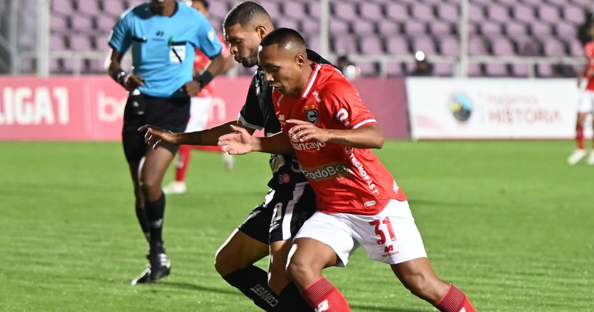(FOTOS) Cienciano venció por 3-1 a Unión Comercio