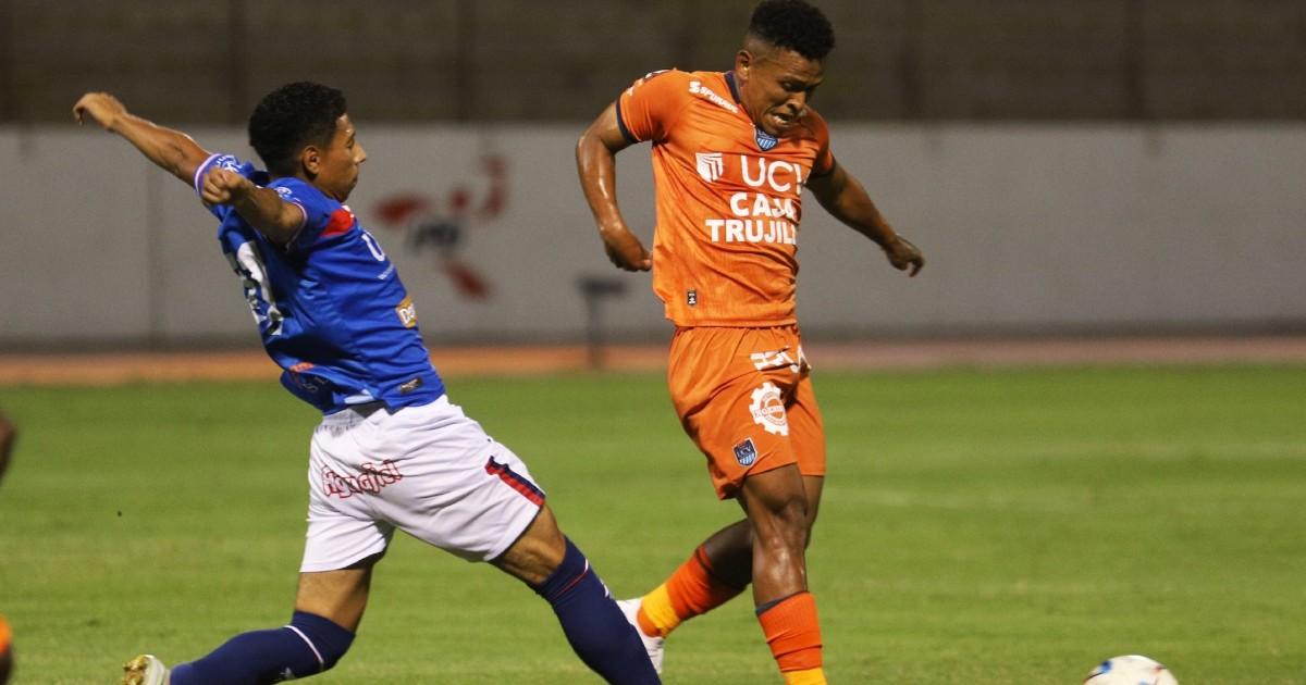 (FOTOS) César Vallejo se quedó con el clásico trujillano al vencer por 2-0 a Carlos A. Mannucci