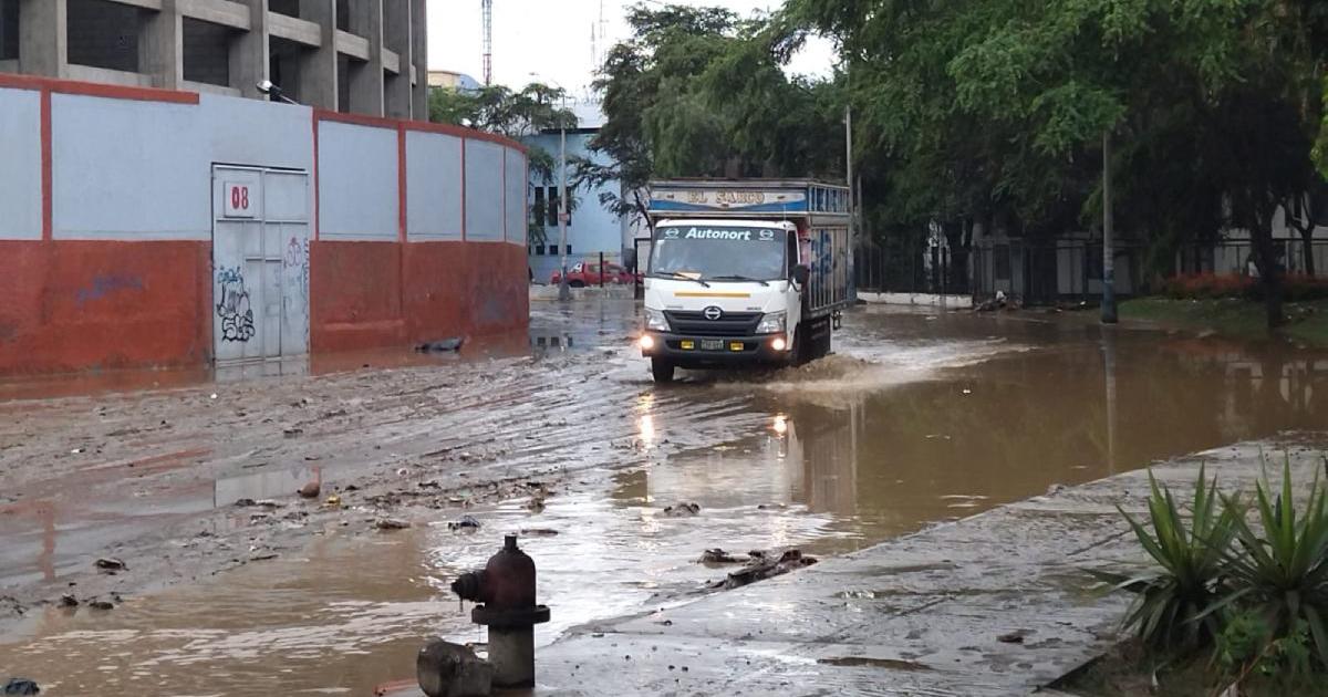 (FOTOS) : Se suspendió el Mannucci-UTC por mal clima