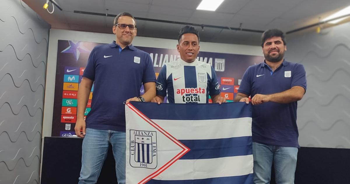 (VIDEO | FOTOS) Cueva: "Vengo a Alianza por el tricampeonato y pelear en la Copa Libertadores"