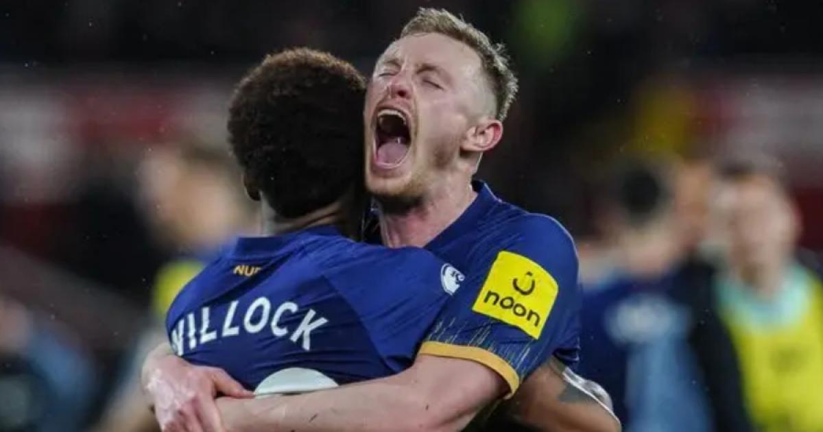 Newcastle United superó por 2-1 a Nottinghan Forest y está quinto en la Premier League