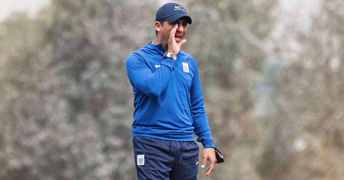 (VIDEO) Salas: "Peruzzi no viaja por una lesión, pero está Chávez, quien también es un jugador de gran nivel"