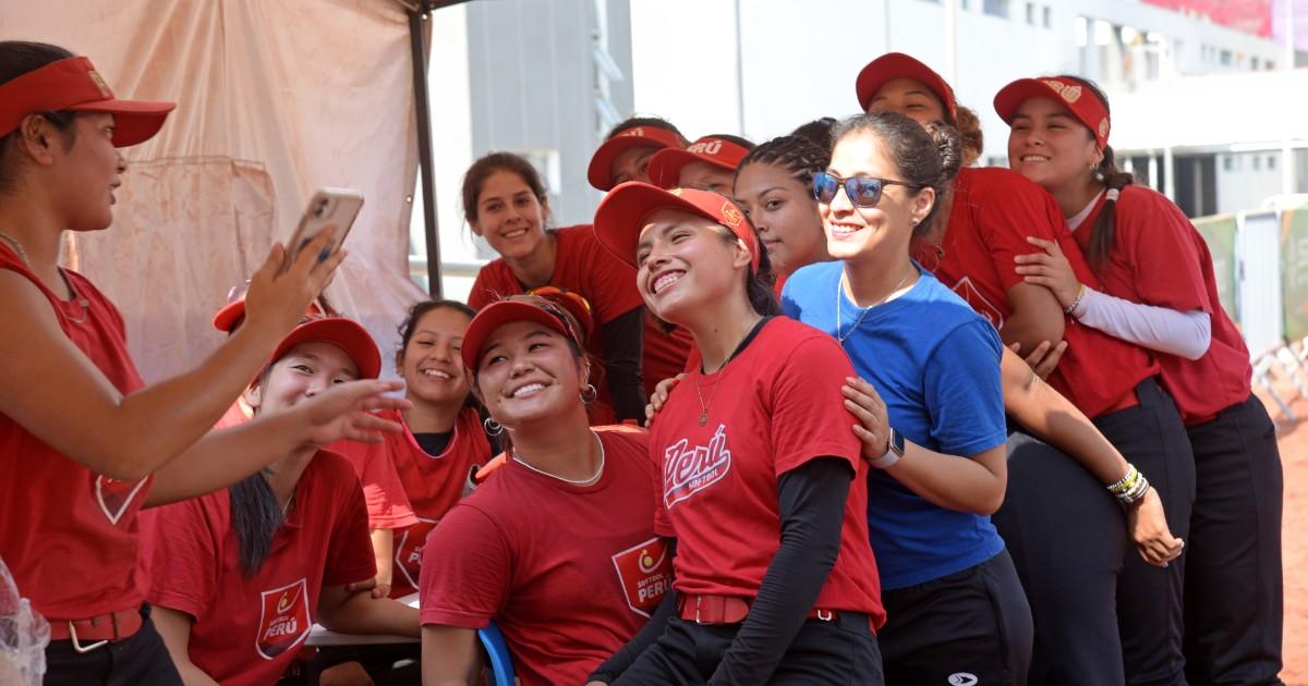 María Pizarro, pitcher de softbol: "El deporte me enseña que no hay imposibles"