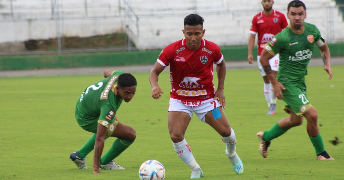 (FOTOS) Unión Comercio venció por 2-0 a Sport Huancayo