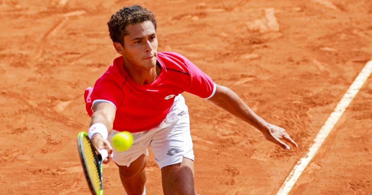 Varillas debutó con triunfo en Challenger de Sanremo