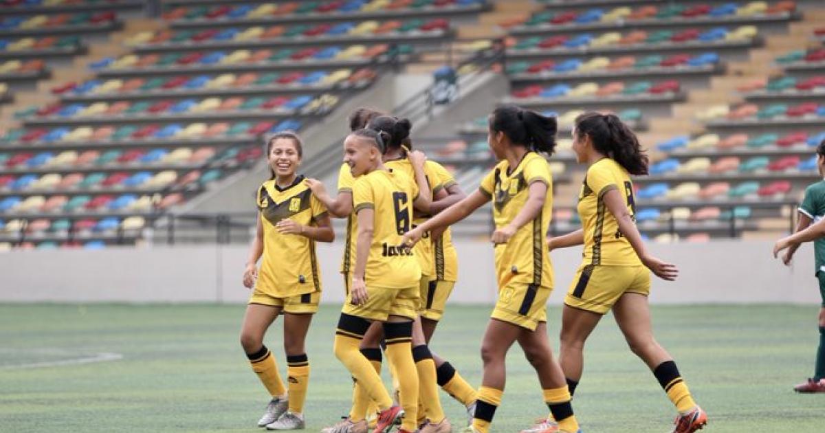 Cantolao venció 2-0 a Defensores del Ilucan por la Liga Femenina