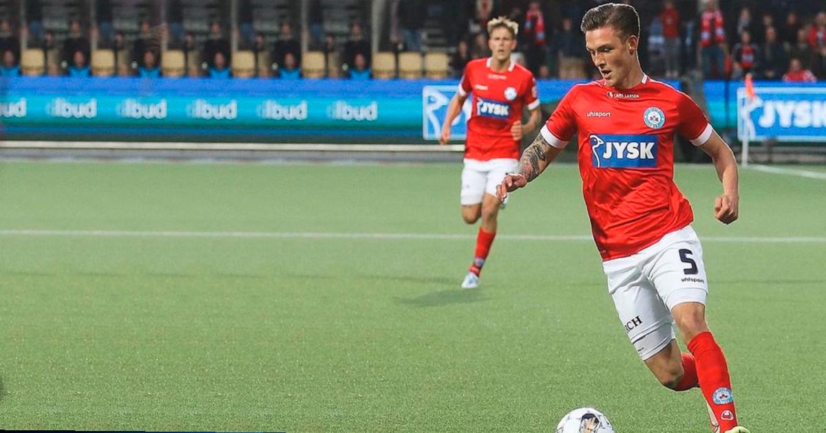 Con Sonne los 90 minutos,  Silkeborg perdió por 2-1 con Horsens por la fecha 24 de la liga suiza 