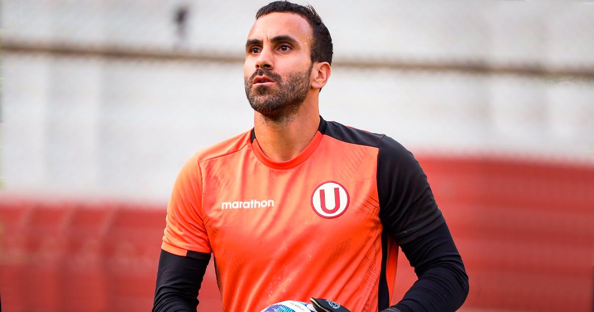 Carvallo: "Estoy muy contento que Aldo Corzo sea capitán, yo no dejo de ser el líder que soy"