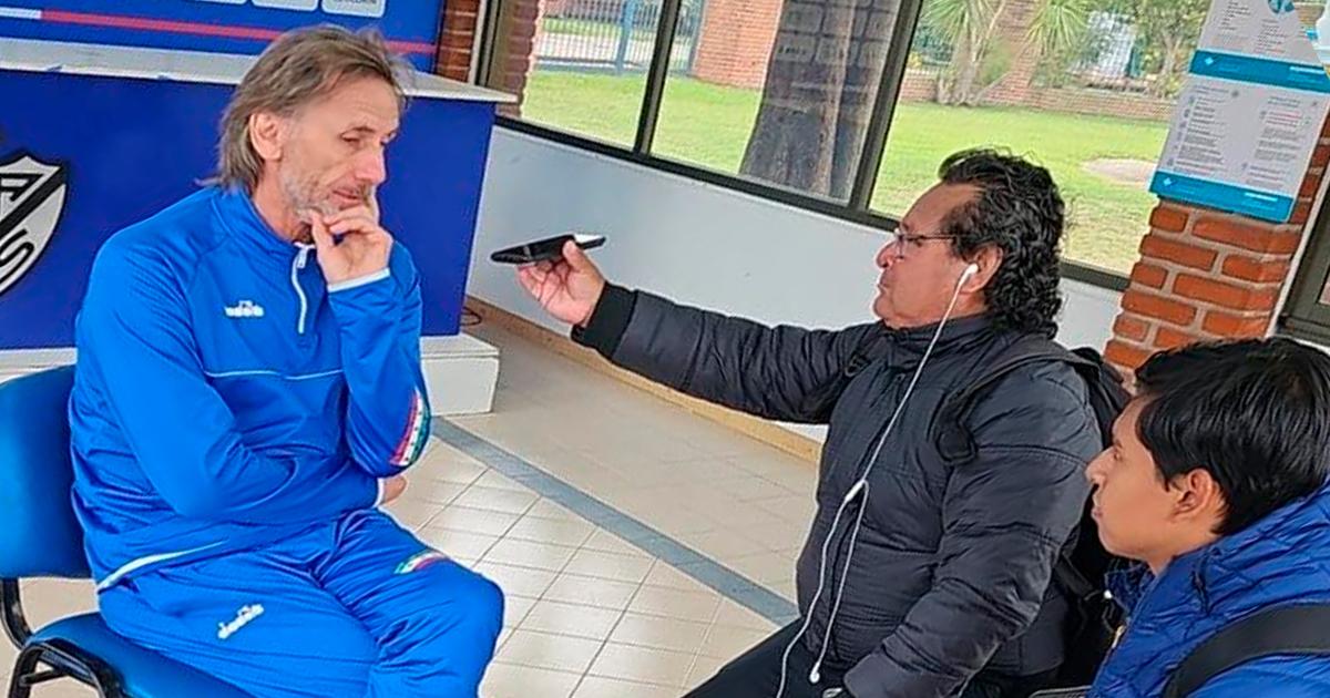 Gareca: "Perú necesita una política deportiva que no la hay"