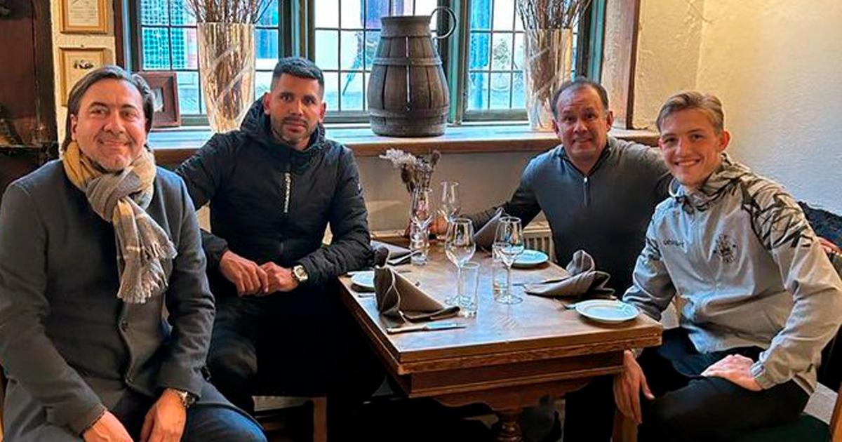 ¡Juan Reynoso visitó a Oliver Sonne en Dinamarca!