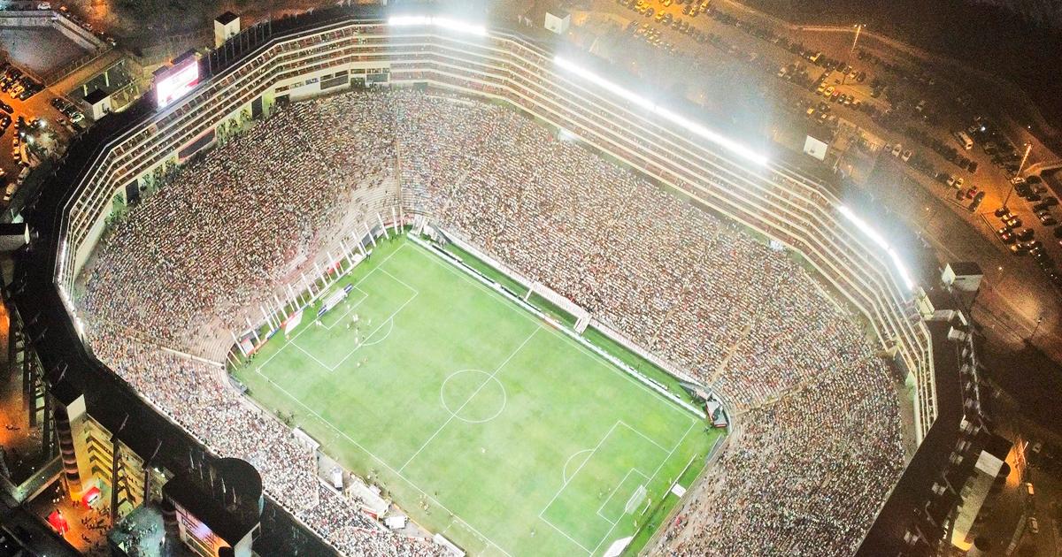 Conoce los precios de las entradas para el choque de Universitario y Santa Fe por la Sudamericana