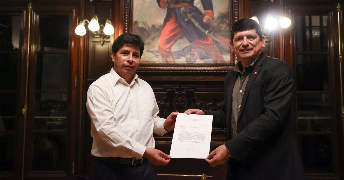 ADFP denunció penalmente a Agustín Lozano y Pedro Castillo