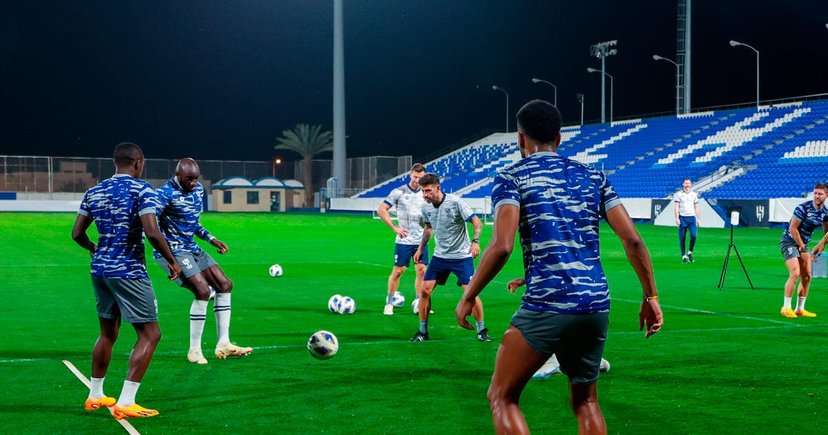 Carrillo se perfila como titular en la final de Liga de Campeones de Asia