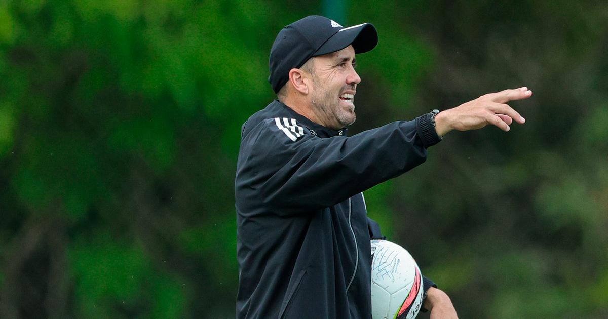Pdte. de Atlético Mineiro respladó la continuidad de 'Chacho' Coudet