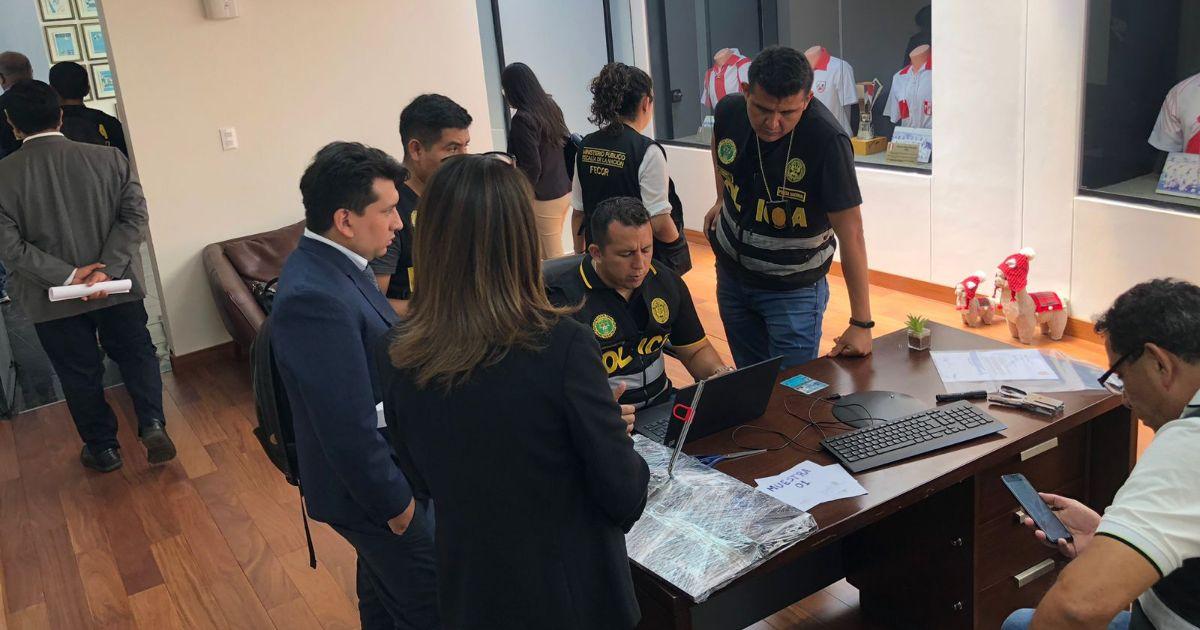 Representantes de clubes fueron citados en investigación a la FPF por crimen organizado
