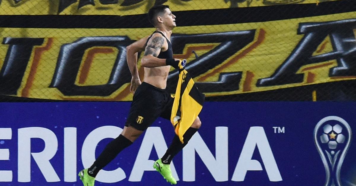 Guaraní le remontó a Danubio para conseguir su primer triunfo en Copa Sudamericana