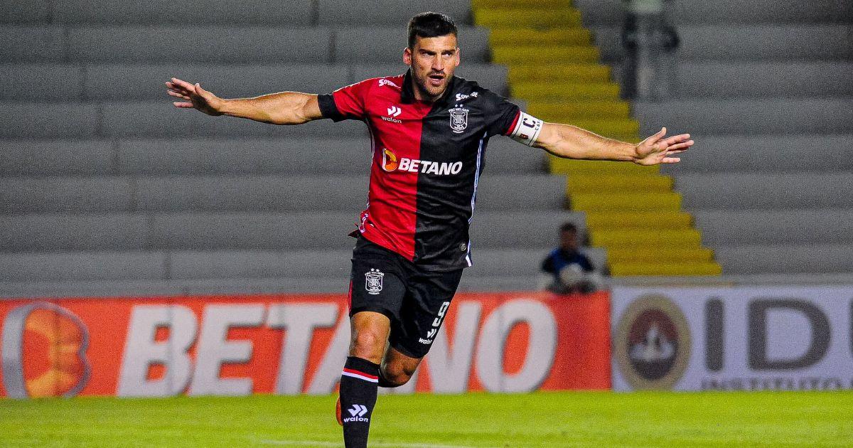 (VIDEO / FOTOS) Melgar no tuvo piedad y venció por 5-0 a Cantolao