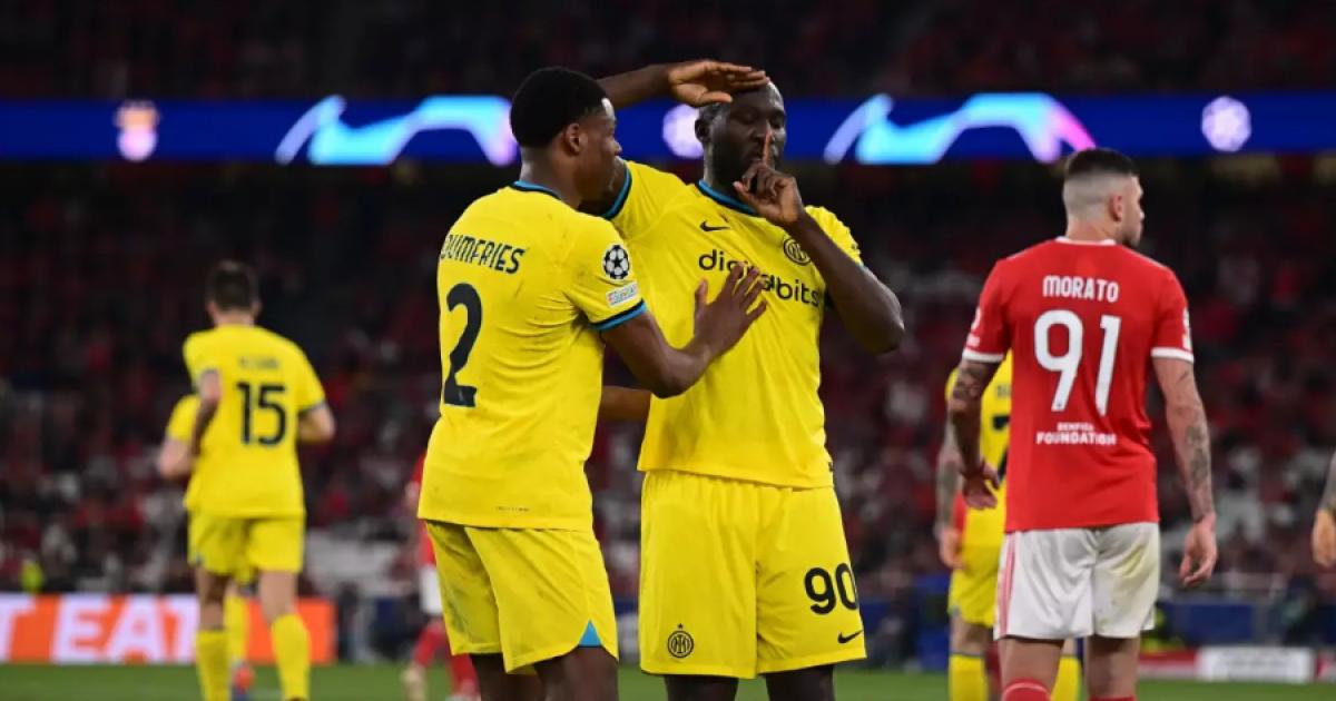 Inter de Milán superó por 2-0 en su visita a Benfica por la ida de la Champions League