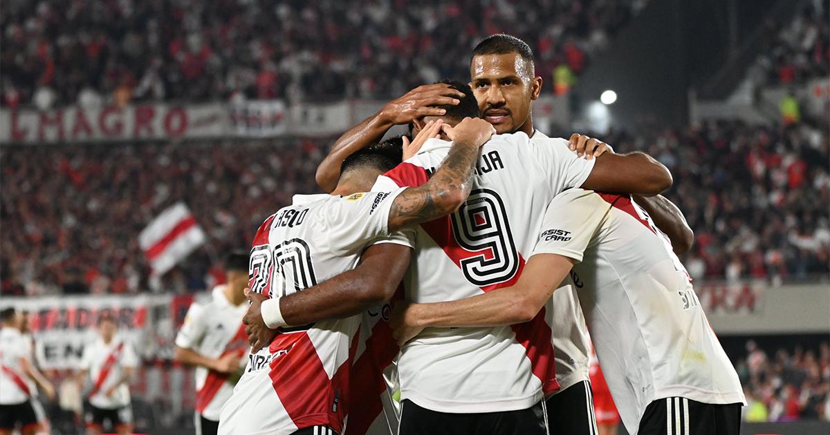 (VIDEO) River Plate venció a Independiente y es más puntero que nunca en Argentina