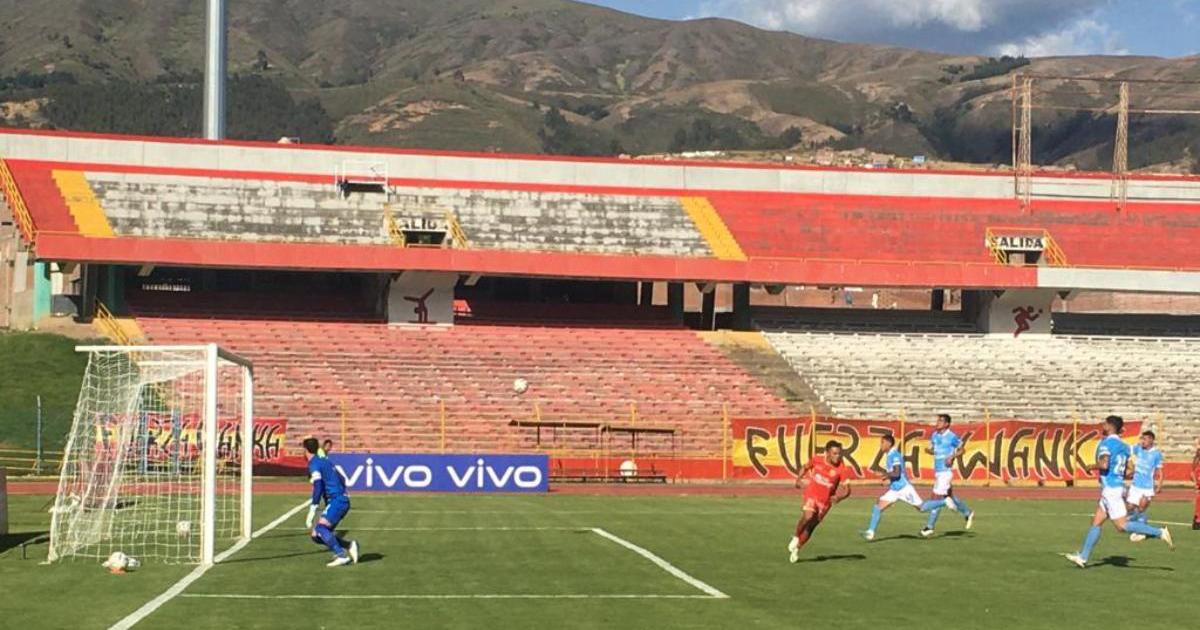   🔴#ENVIVO | Sport Huancayo vence por la mínima al ADT