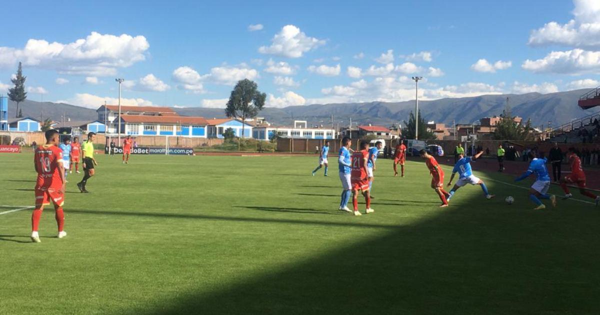   🔴#ENVIVO | Sport Huancayo vence por la mínima al ADT
