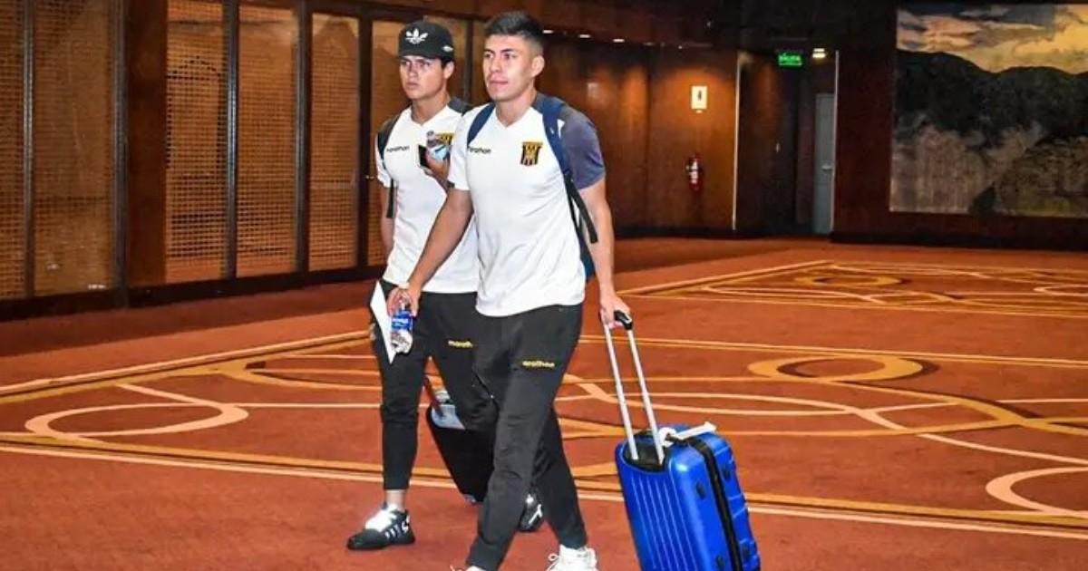 The Strongest llegó a Lima para duelo ante Cristal