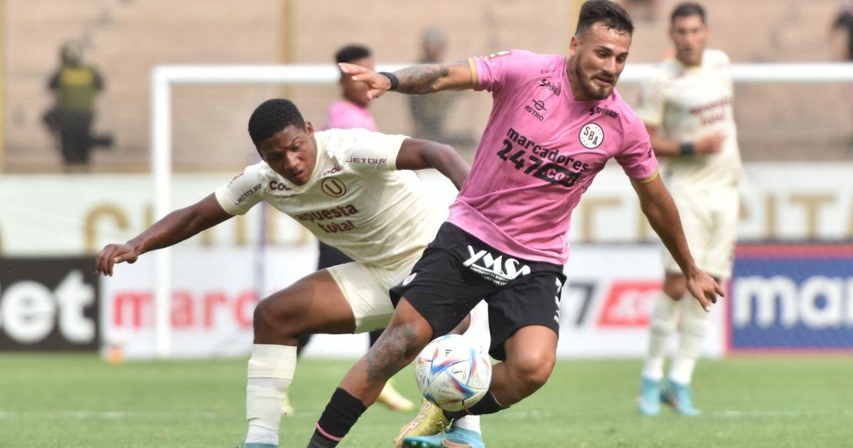 (FOTOS | VIDEO) Escaló a la cima: 'U'  goleó "a domicilio" al Boys con 'hat-trick' de Valera