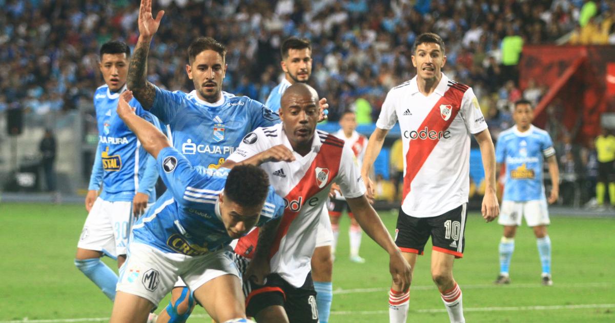 Hohberg: "Nos vamos con esa espina de la última jugada de Grimaldo"