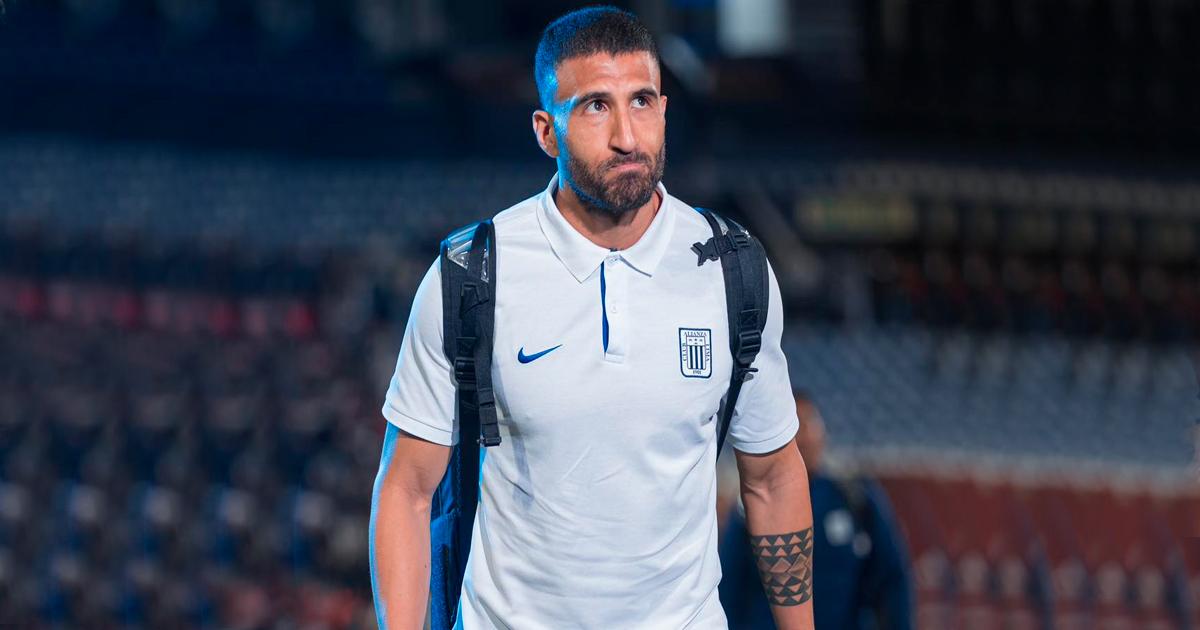 Ballón: "Estoy contento con Cueva por cómo trabaja y se entrega para estar en el once"