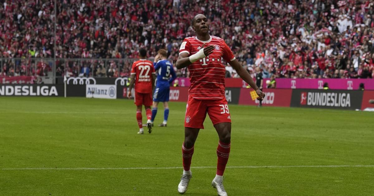 (VIDEO) ¡No tuvo piedad! Bayern Munich vapuleó 6-0 al Schalke 04 y se acerca al título