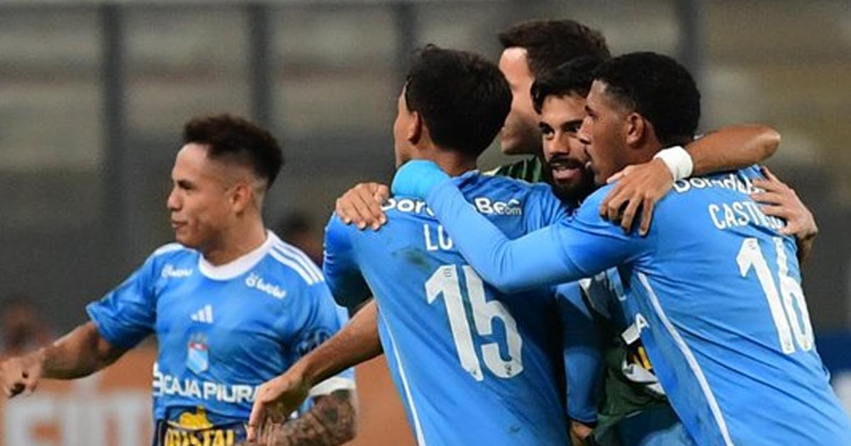 (VIDEO / FOTOS) ¡Volvió a la vida! Cristal venció a The Strongest y resucita en la Libertadores