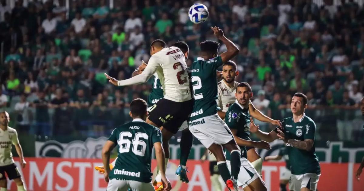 🔴#EN VIVO| Goiás iguala 0-0 con Universitario por la Sudamericana