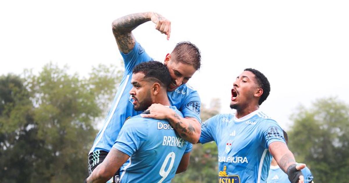 (VIDEO | FOTOS) Y un día volvió a ganar: Cristal goleó 6-1 a Comercio en Tarapoto