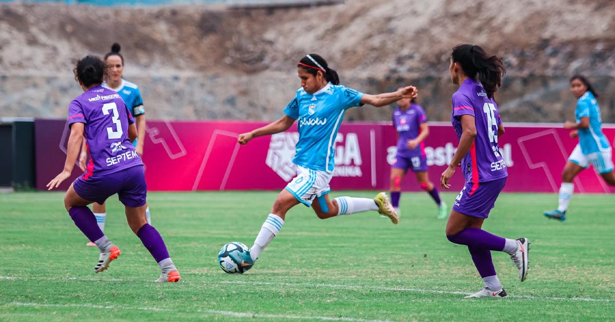 (FOTOS) Cristal goleó 4-1 a FC Killas en La Florida