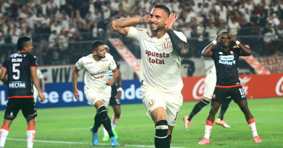 (VIDEO/FOTOS) Universitario venció a Santa Fe y lidera su grupo en la Sudamericana